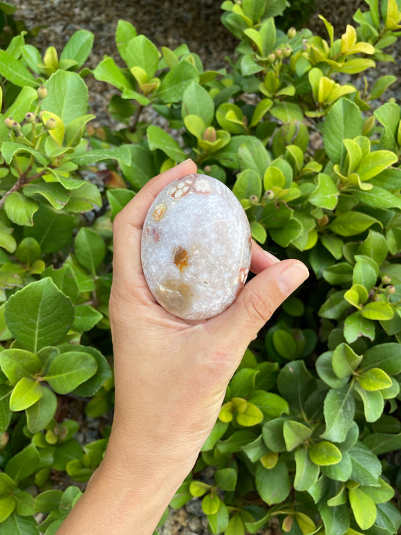 Flower Agate palmstone